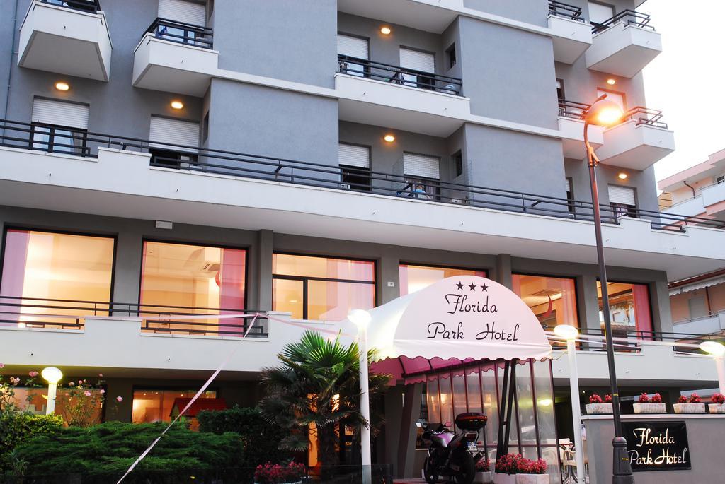 Florida Park Hotel Bellaria – Igea Marina Kültér fotó