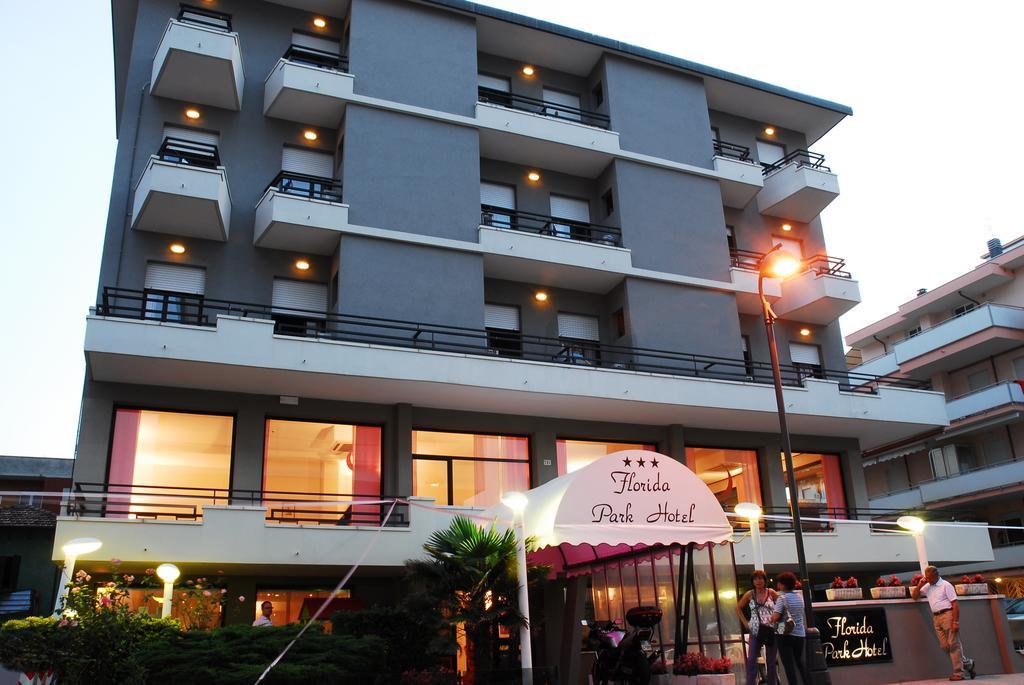 Florida Park Hotel Bellaria – Igea Marina Kültér fotó