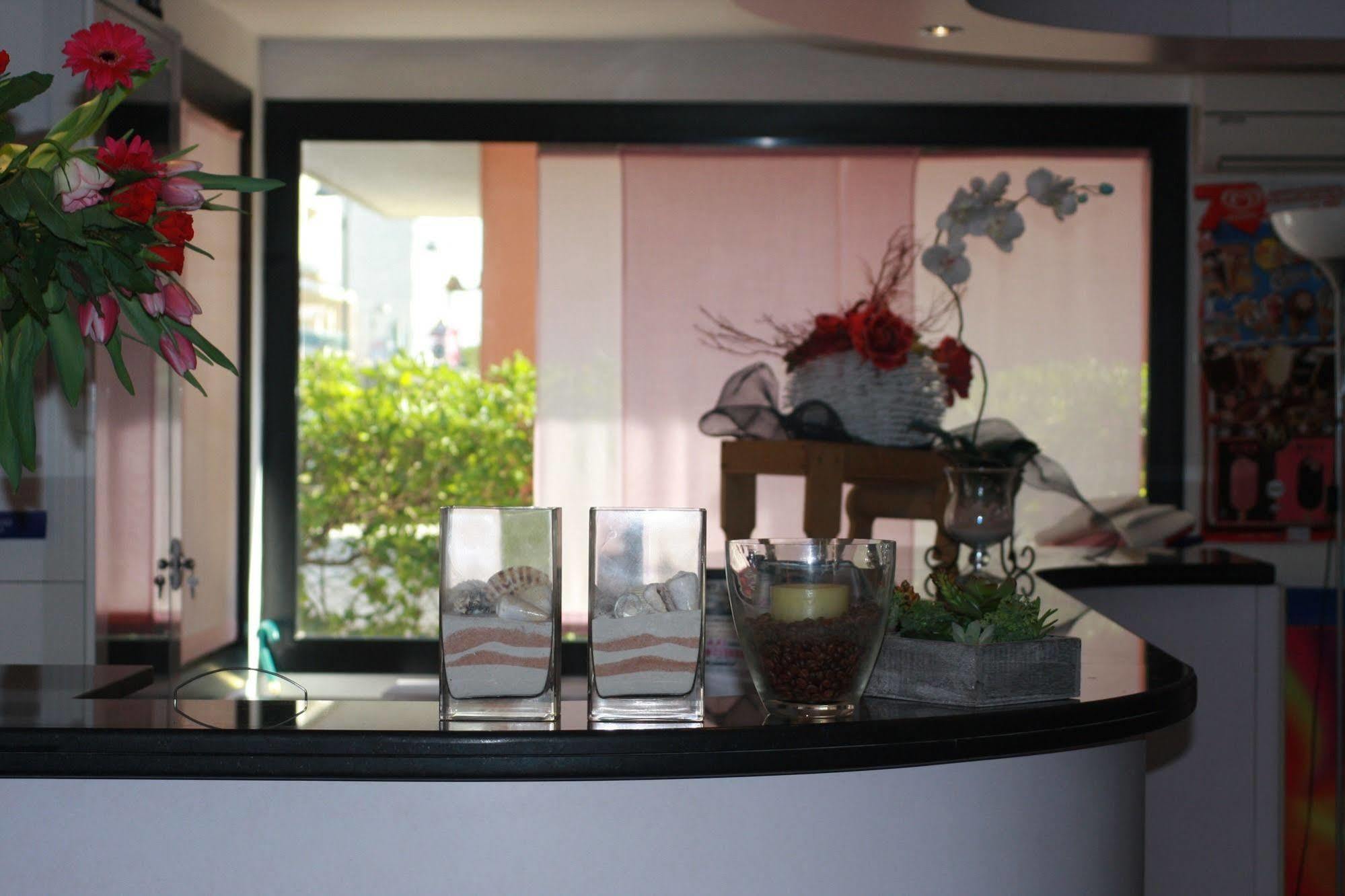 Florida Park Hotel Bellaria – Igea Marina Kültér fotó