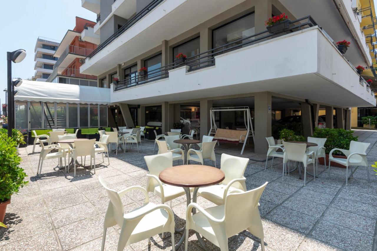 Florida Park Hotel Bellaria – Igea Marina Kültér fotó